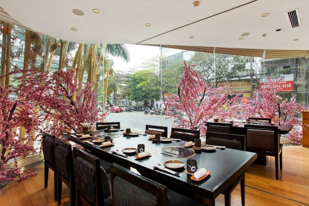 Lake Side Hotel Hanoi Buitenkant foto