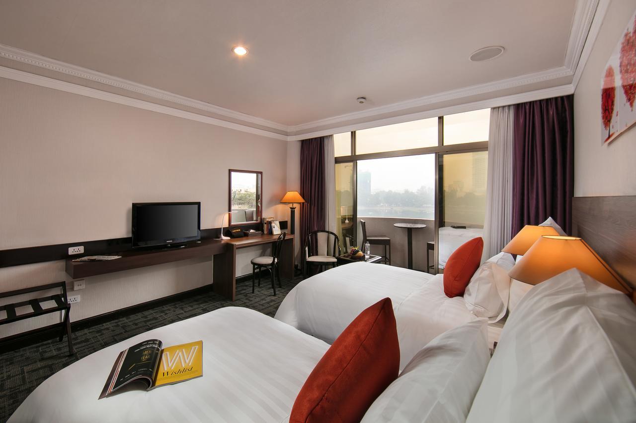 Lake Side Hotel Hanoi Buitenkant foto